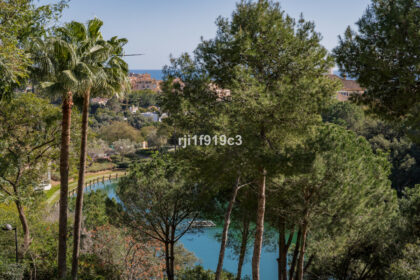 1d2cab7e23f6c1d52a0481e5d9af02be - 18