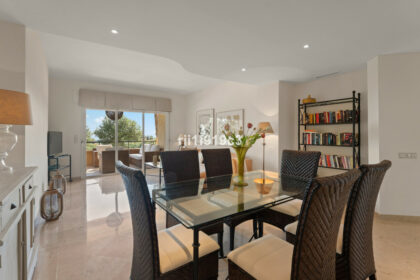 1d2cab7e23f6c1d52a0481e5d9af02be - 4