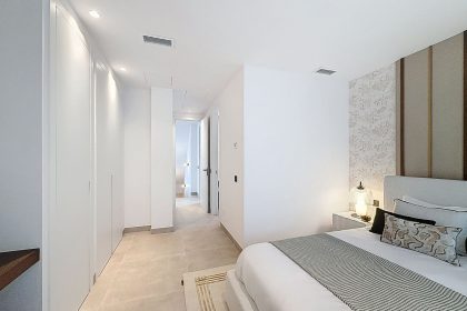 1edc1c90499e4edae09935b97c333121 - 61