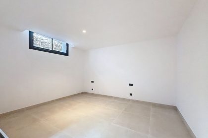 1edc1c90499e4edae09935b97c333121 - 68