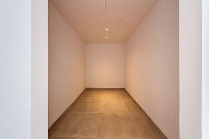 1edc1c90499e4edae09935b97c333121 - 69