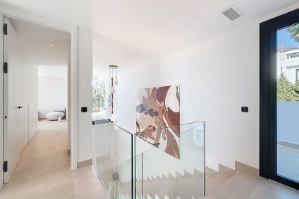 1edc1c90499e4edae09935b97c333121 - 73