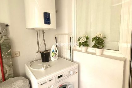 1efb9a29b360d7c0f823a2ecd2425ec0 - 40