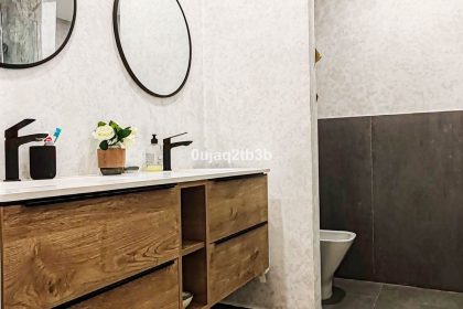 1efb9a29b360d7c0f823a2ecd2425ec0 - 42