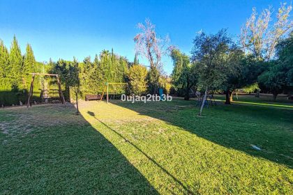 1efb9a29b360d7c0f823a2ecd2425ec0 - 48