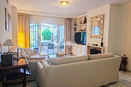 1efb9a29b360d7c0f823a2ecd2425ec0 - 51