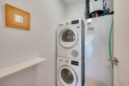 1f1e3571afff93c8ee899e781474e7f1 - 23