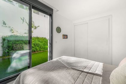 1f1e3571afff93c8ee899e781474e7f1 - 24