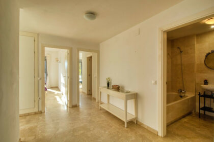 1f68124b36050e9f55aaa7e5e03a8bc1 - 19