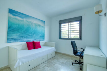 1f68124b36050e9f55aaa7e5e03a8bc1 - 23