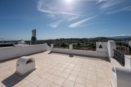 1fad02c1856c47a074b75896b50fdab9 - 28