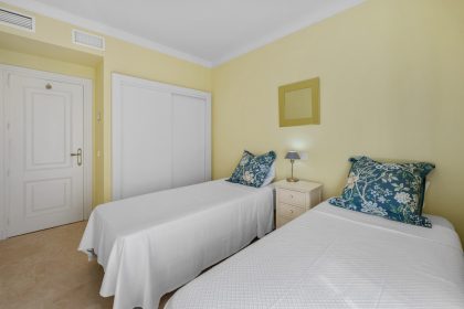 1fad02c1856c47a074b75896b50fdab9 - 30