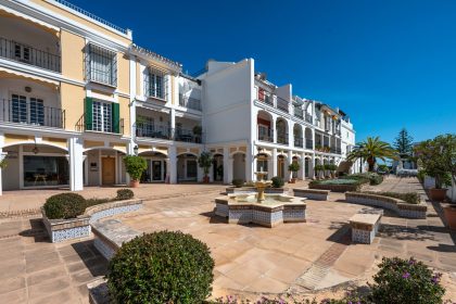 1fad02c1856c47a074b75896b50fdab9 - 38