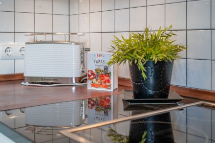 1fad02c1856c47a074b75896b50fdab9 - 7