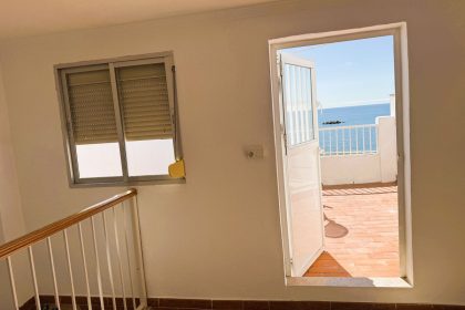 1fffad2253e002ce62258506b5ea0bd4 - 19