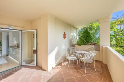 2036e53093560f2c4736ebf7ff07fe86 - 11