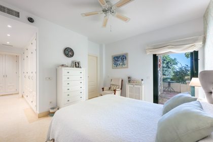 2036e53093560f2c4736ebf7ff07fe86 - 21