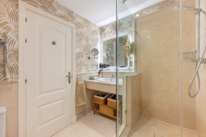 2036e53093560f2c4736ebf7ff07fe86 - 22