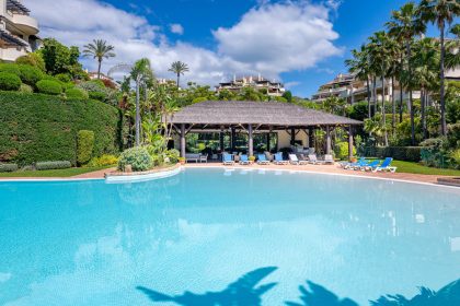 2036e53093560f2c4736ebf7ff07fe86 - 35