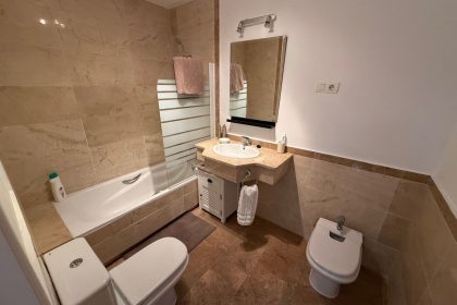 20a6d5179342c3dc9e2eb0412de15523 - 12