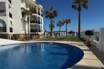 20a6d5179342c3dc9e2eb0412de15523 - 15