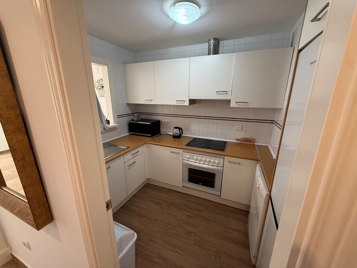 20a6d5179342c3dc9e2eb0412de15523 - 9