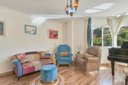 212b90548ec655efe04289a925f53caf - 10