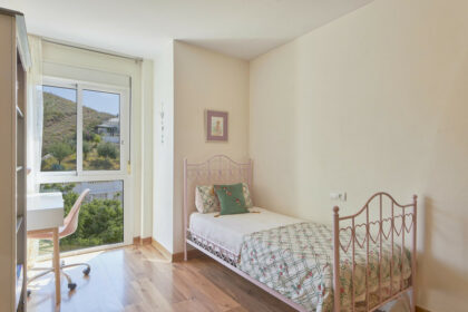 212b90548ec655efe04289a925f53caf - 26