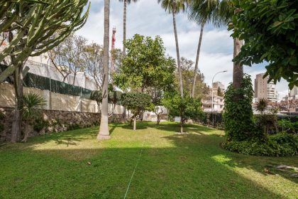 21d308088fa99acd53b8a417c303d050 - 20