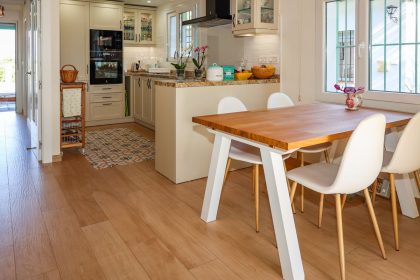 223b264b7e6a2a673f56a1b47c059450 - 12