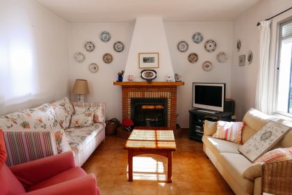 223b264b7e6a2a673f56a1b47c059450 - 15