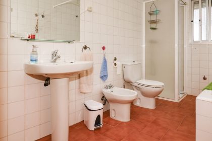 223b264b7e6a2a673f56a1b47c059450 - 25