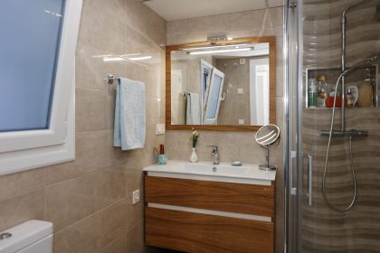 223b264b7e6a2a673f56a1b47c059450 - 31