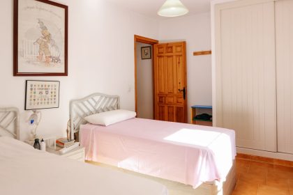 223b264b7e6a2a673f56a1b47c059450 - 34