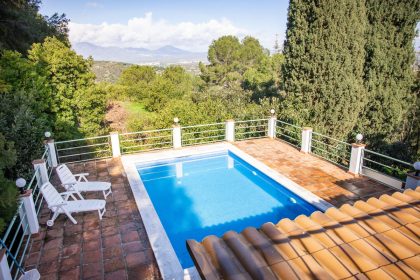 223b264b7e6a2a673f56a1b47c059450 - 47