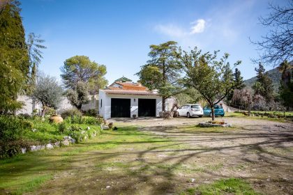 223b264b7e6a2a673f56a1b47c059450 - 50