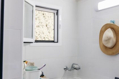 223b264b7e6a2a673f56a1b47c059450 - 51