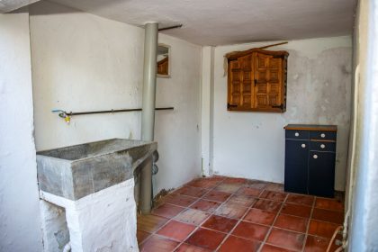 223b264b7e6a2a673f56a1b47c059450 - 53