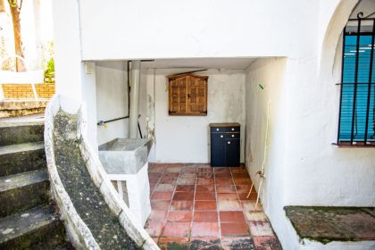 223b264b7e6a2a673f56a1b47c059450 - 54