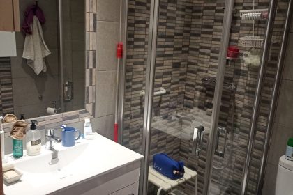 22528ce23250f57a2af882cb90d0e265 - 23