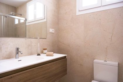 2273023833d16b90a7f6b319ecdae130 - 13