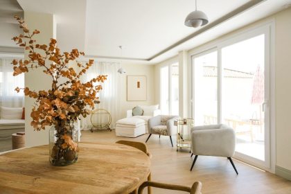 2273023833d16b90a7f6b319ecdae130 - 17