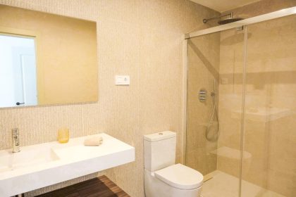 2273023833d16b90a7f6b319ecdae130 - 20