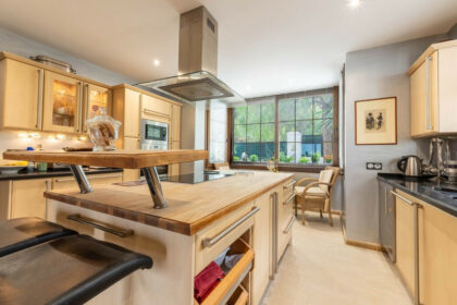 22ed6306057d541538f174d24359daa4 - 15