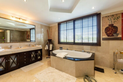 22ed6306057d541538f174d24359daa4 - 47