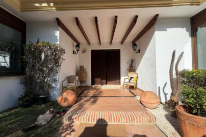 22ed6306057d541538f174d24359daa4 - 70