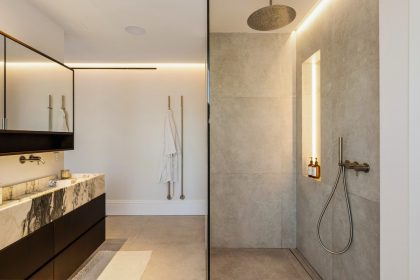 22fce7a035204c023bcc8eb875def644 - 18