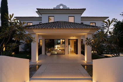 22fce7a035204c023bcc8eb875def644 - 3