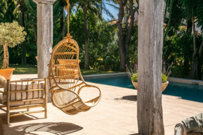 238e3e1bf65faa7d22bca453025bc515 - 13