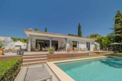 238e3e1bf65faa7d22bca453025bc515 - 19